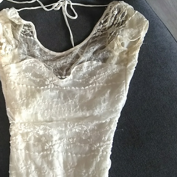 Dress - Picture 2 of 3